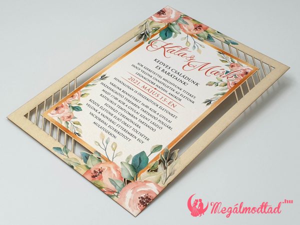 Elegáns esküvői meghívó lézervágott virágkerettel és romantikus kivitelben.